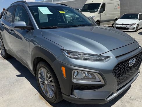 Used 2021 Hyundai Kona SEL Plus FWD image 3