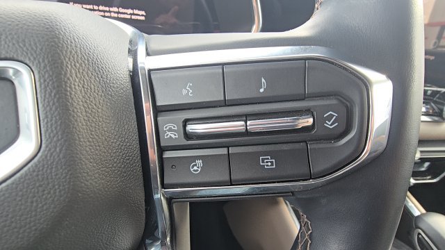 Used 2024 GMC Canyon Denali AWD/4WD image 30