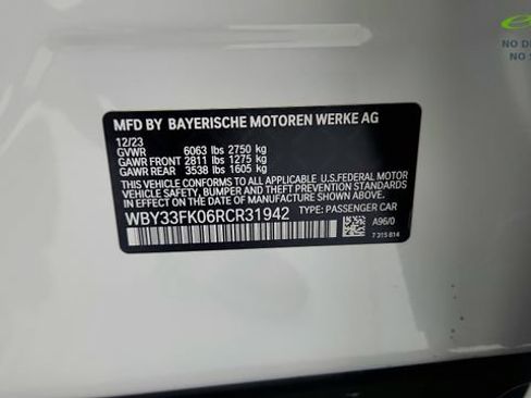 Used 2024 BMW i5 eDrive40i w/ Executive Package RWD image 67