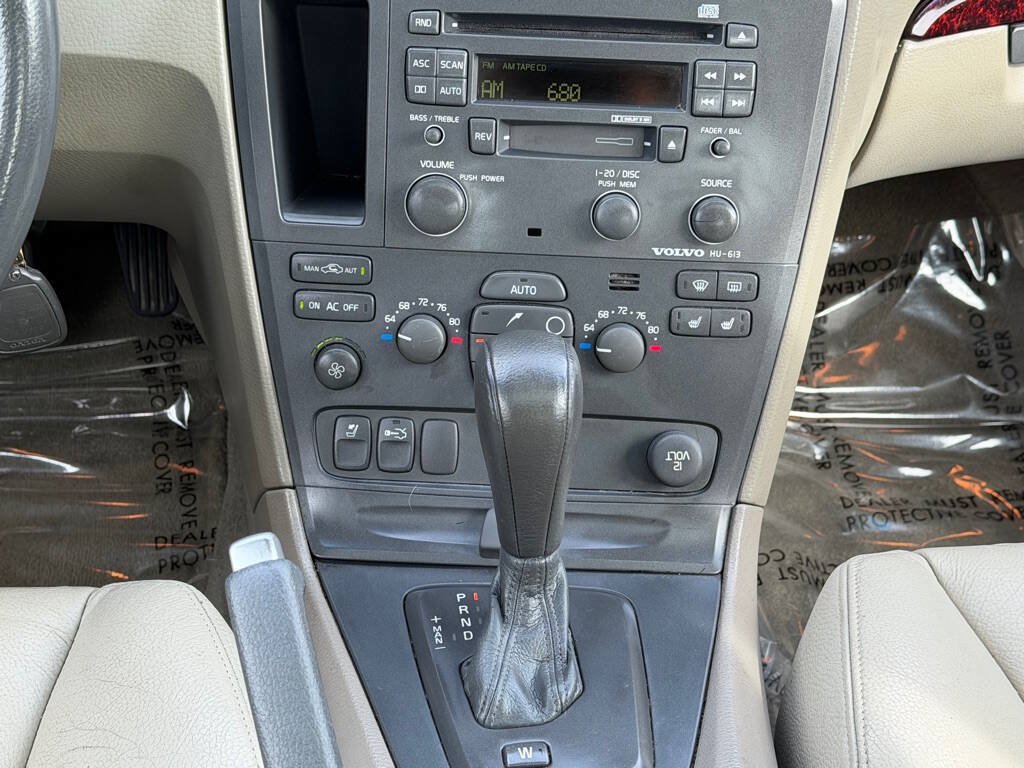 Used 2003 Volvo S60 2.5T AWD/4WD image 14