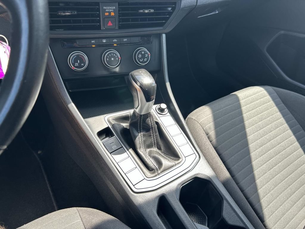 Used 2024 Volkswagen Jetta S FWD image 28