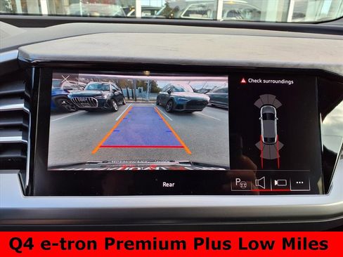 Used 2023 Audi Q4 e-tron Premium Plus w/ Premium Plus image 31