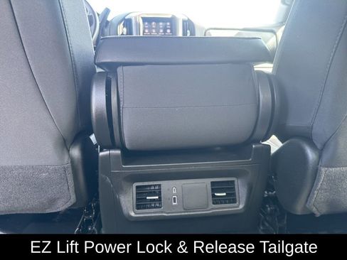 Used 2025 GMC Sierra 3500 Pro AWD/4WD image 22