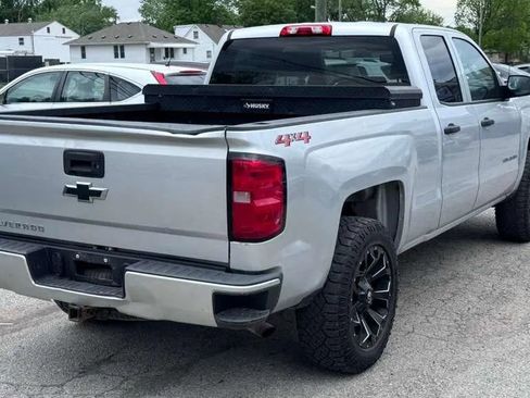 Used 2018 Chevrolet Silverado 1500 Custom w/ Custom Value Package AWD/4WD image 5