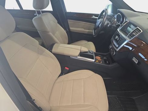Used 2015 Mercedes-Benz ML 400 4MATIC image 12