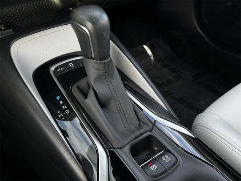 Used 2022 Toyota Corolla XSE image 17