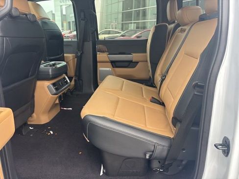 Used 2022 Ford F150 Lariat image 10