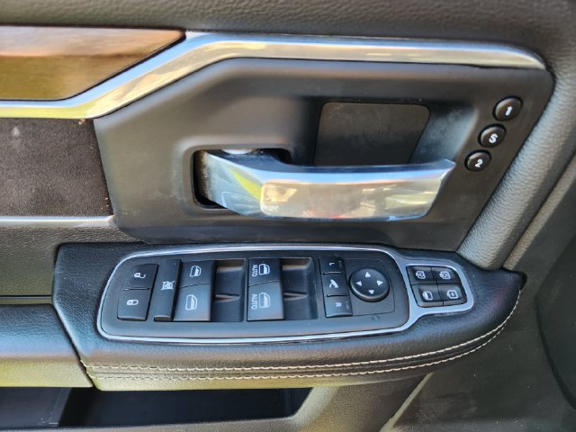 Used 2023 RAM 2500 Laramie AWD/4WD image 25