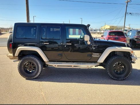 Used 2017 Jeep Wrangler Unlimited Sport w/ Quick Order Package 24S image 2