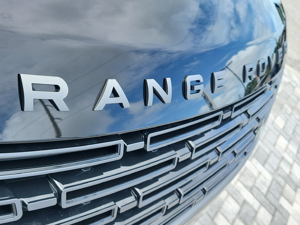 New 2026 Land Rover Range Rover Velar S AWD/4WD image 9
