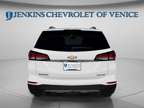 Used 2022 Chevrolet Equinox Premier image 4