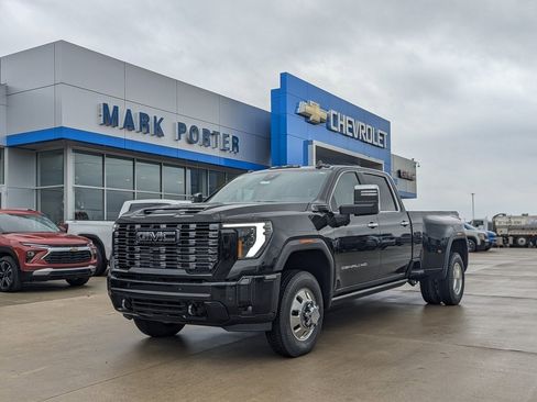 New 2026 GMC Sierra 3500 Denali Ultimate image 1