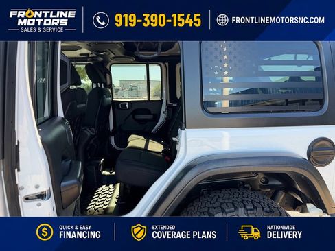 Used 2018 Jeep Wrangler Unlimited Rubicon AWD/4WD image 17