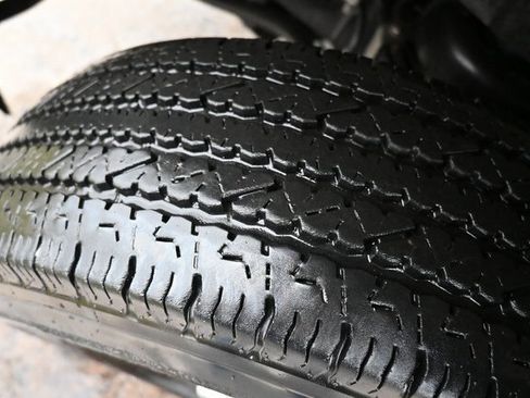 Used 2024 Chevrolet Express 2500 w/ Driver Convenience Package image 9