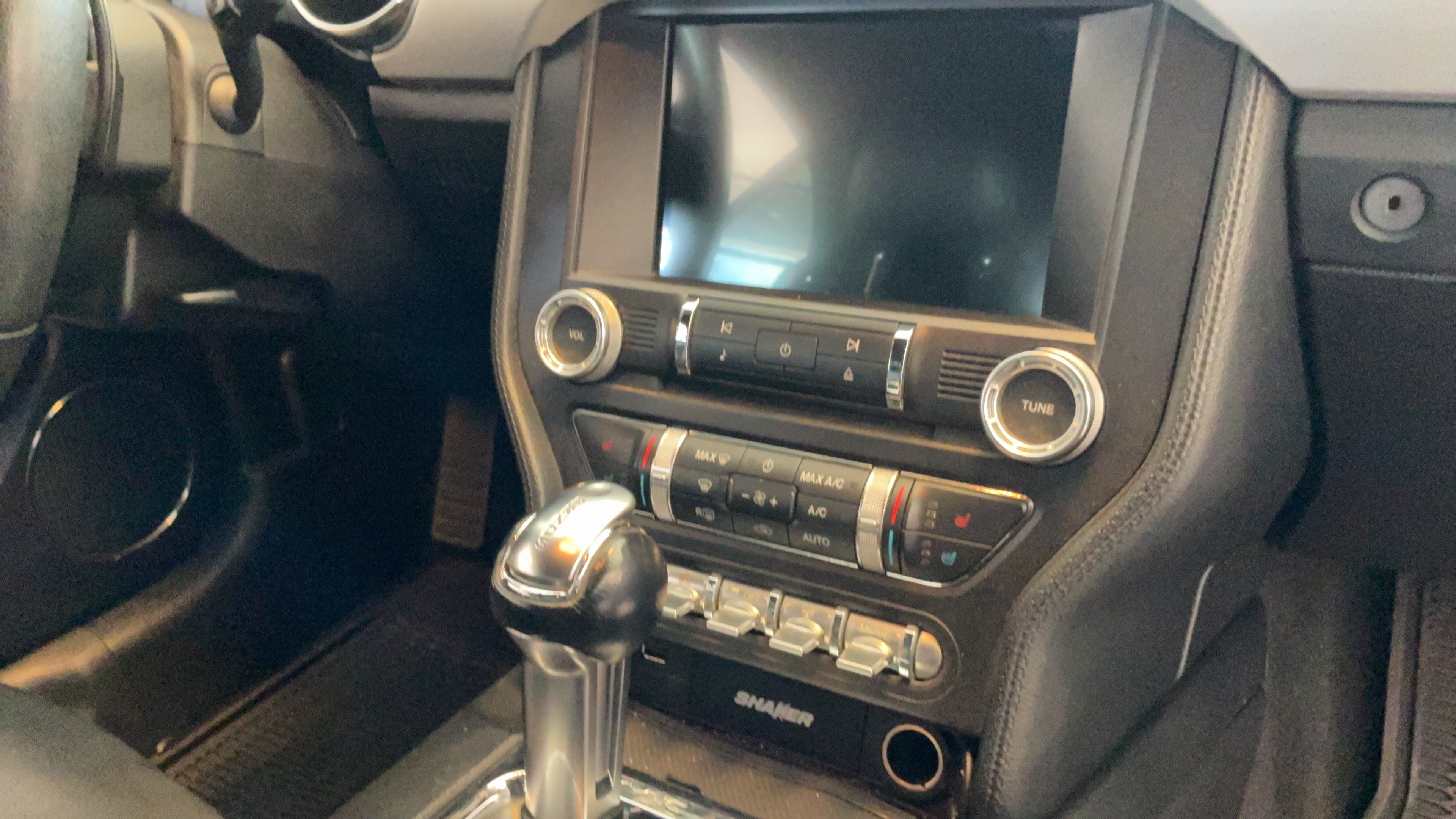 Used 2017 Ford Mustang Premium RWD image 32