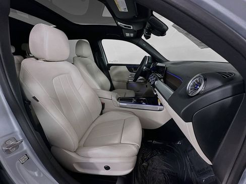 Certified 2026 Mercedes-Benz GLB 250 4MATIC image 28
