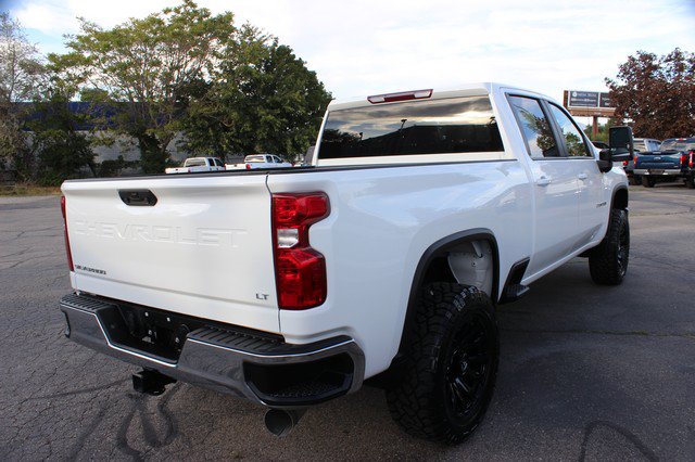 Used 2023 Chevrolet Silverado 2500 LT AWD/4WD image 14
