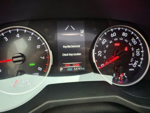 Used 2019 Toyota RAV4 XLE image 20