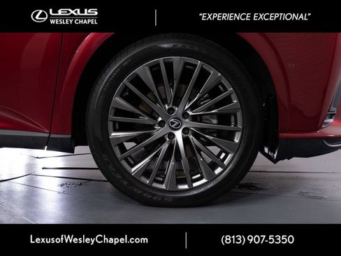 Used 2024 Lexus RX 350 AWD w/ Convenience Package image 3