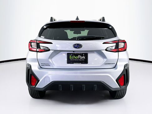 Used 2024 Subaru Crosstrek 2.0i Premium image 7