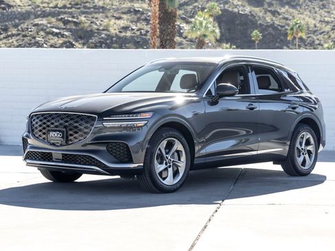 Used 2026 Genesis GV70 2.5T Advanced image 1