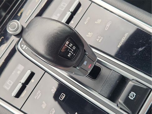 Used 2018 Porsche Panamera 4 AWD/4WD image 16