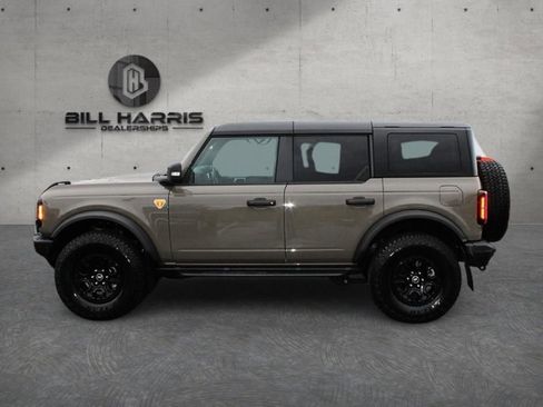 Used 2025 Ford Bronco Badlands AWD/4WD image 5