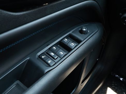 New 2026 Jeep Compass Latitude AWD/4WD image 21