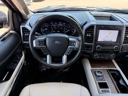 Used 2020 Ford Expedition Platinum image 30