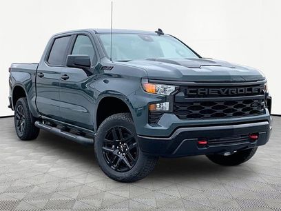 New 2026 Chevrolet Silverado 1500 Custom Trail Boss w/ LPO, Dark Essentials Package