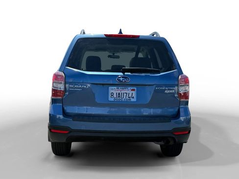 Used 2016 Subaru Forester 2.5i Premium w/ All-Weather Package AWD/4WD image 4