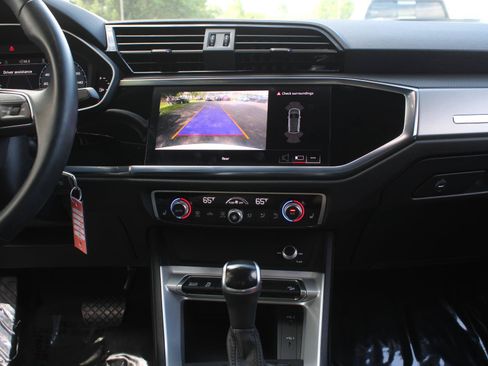 Used 2025 Audi Q3 2.0T Premium AWD/4WD image 14