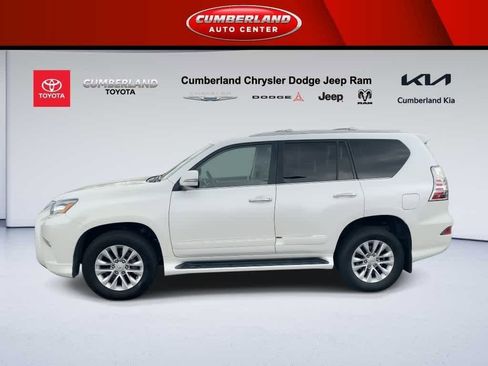 Used 2014 Lexus GX 460 w/ Premium Package image 5