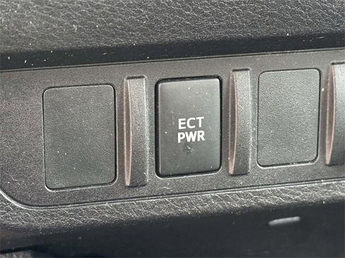 Used 2020 Toyota Tacoma TRD Off-Road image 7