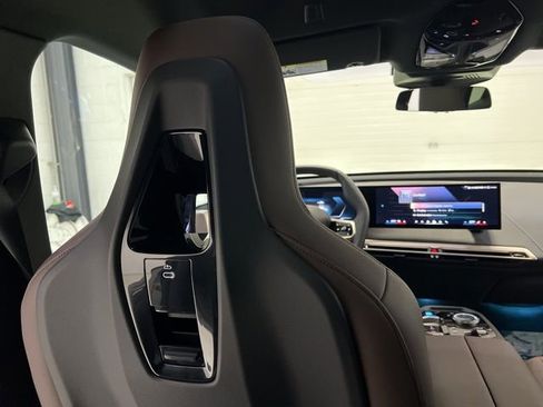 Used 2025 BMW iX xDrive50 image 50