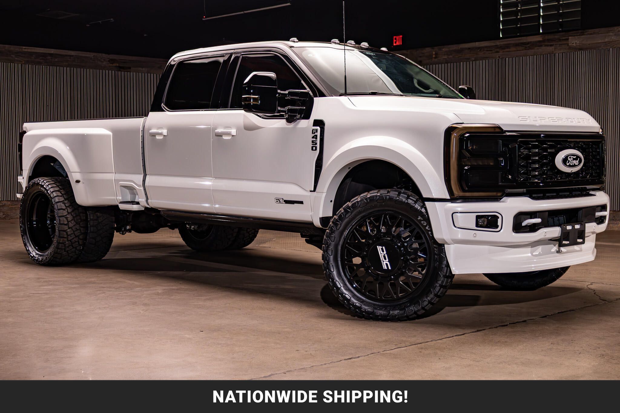 Used 2026 Ford F450 Platinum w/ Platinum Plus Package AWD/4WD image 1