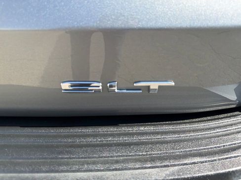 Used 2023 GMC Yukon SLT AWD/4WD image 20