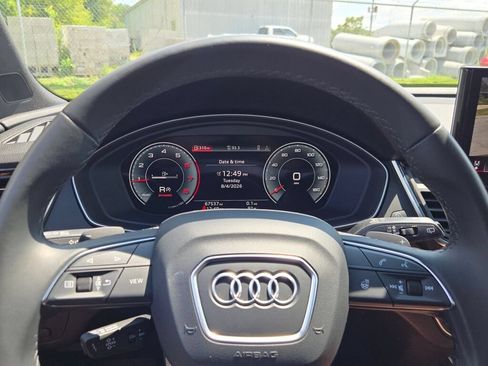 Used 2023 Audi Q5 2.0T Premium Plus AWD/4WD image 32