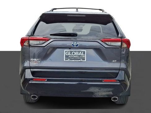 Used 2024 Toyota RAV4 SE w/ Weather & Moonroof Package AWD/4WD image 6