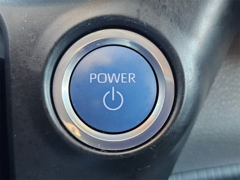 Used 2024 Toyota Sienna XSE image 26