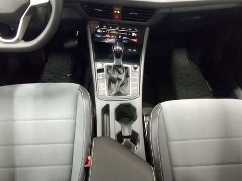 New 2026 Volkswagen Jetta SE image 37