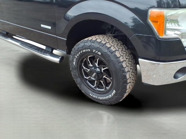 Used 2011 Ford F150 XLT w/ XLT Chrome Pkg AWD/4WD image 4