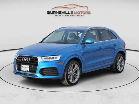 Used 2017 Audi Q3 2.0T Prestige image 2