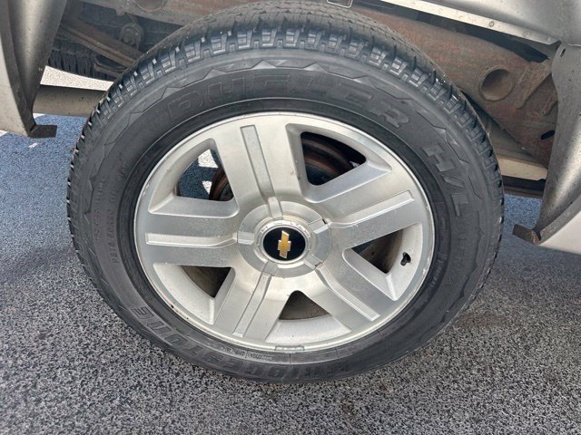 Used 2008 Chevrolet Silverado 1500 LTZ w/ Sun And Navigation Package RWD image 49