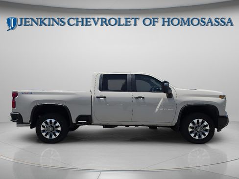 New 2026 Chevrolet Silverado 2500 Custom w/ Custom Value Package image 3