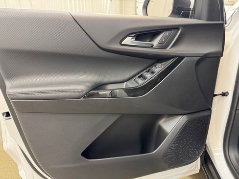 New 2026 Chevrolet Equinox LT w/ LPO, Floor Liner Package image 8