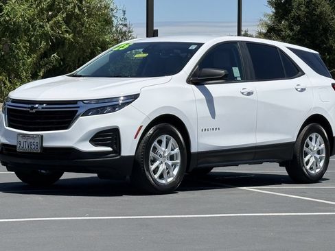 Used 2024 Chevrolet Equinox LS FWD image 15