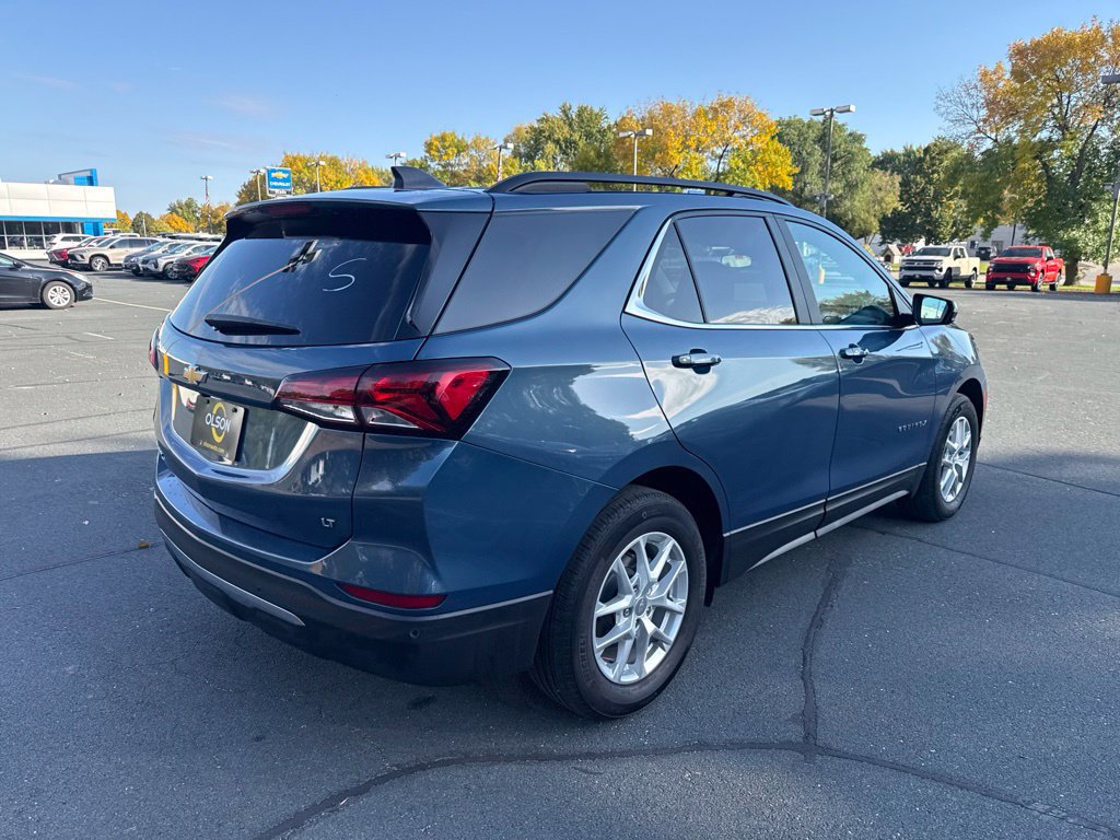 Used 2024 Chevrolet Equinox LT FWD image 7