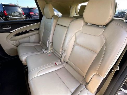 Used 2016 Acura MDX FWD image 19