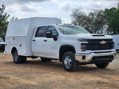 New 2026 Chevrolet Silverado 3500 W/T w/ WT Convenience Package AWD/4WD image 2